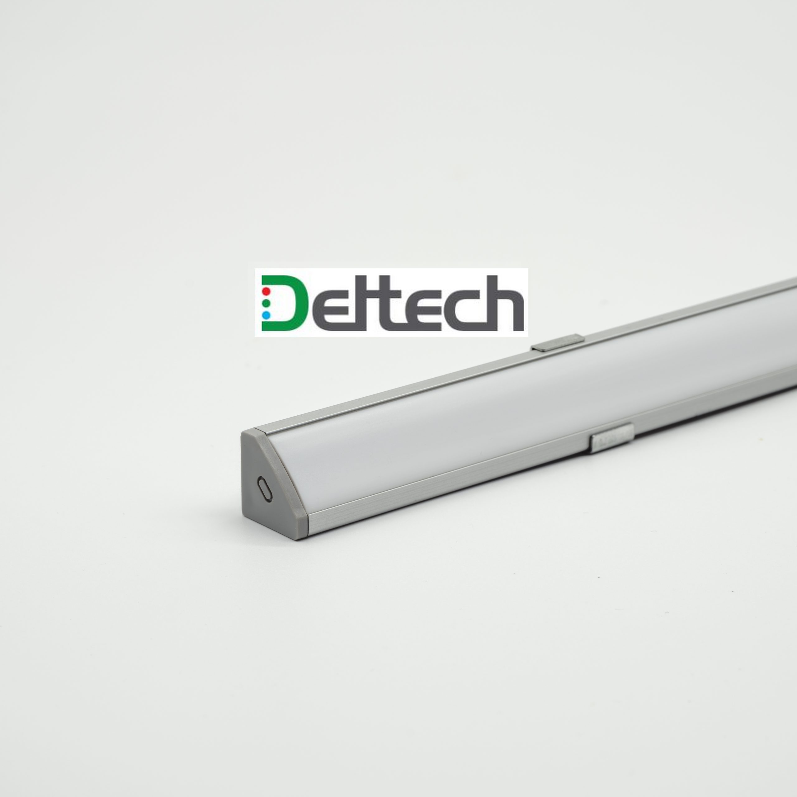 Profile - corner- LST-PROC - Silver Anodize 1Meter Internal 12.2mm External 19.7mm c/w Diffuser + end caps